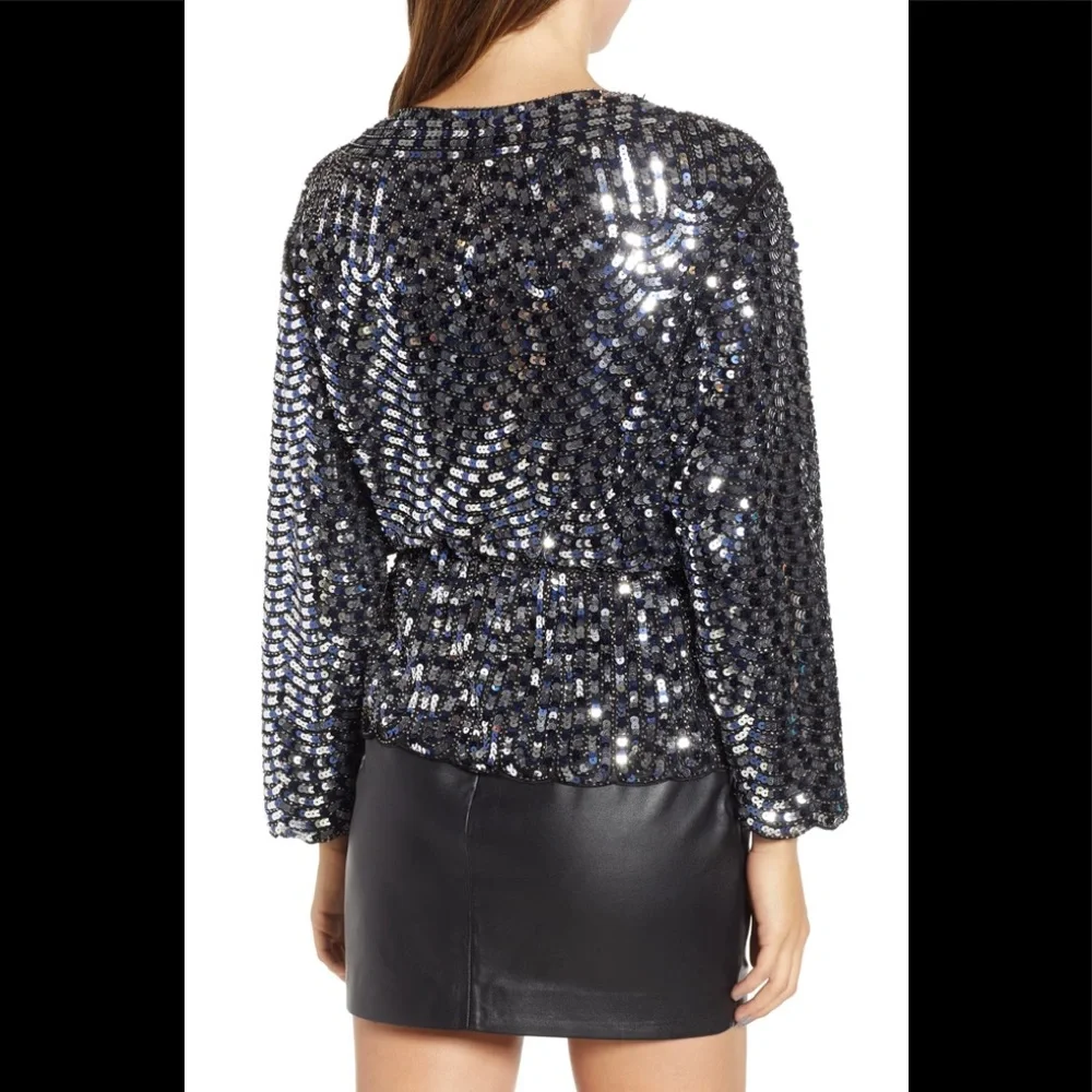 Sequins peplum top - Picture 2 of 8